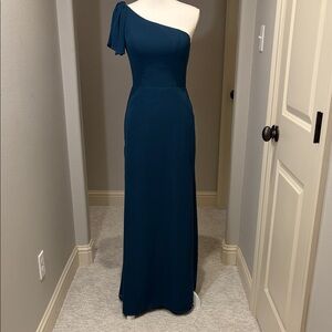 SORELLA VITA One-Shoulder Dark Green Dress